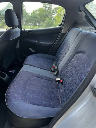 Peugeot 206 1999