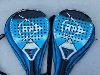 Dos palas de pádel Dunlop Plus