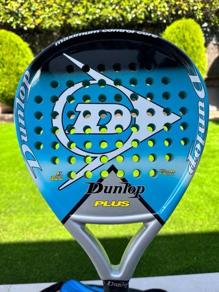 Dos palas de pádel Dunlop Plus