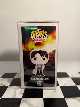 Funko Pop! Attack on Titan 239 Cleaning Levi