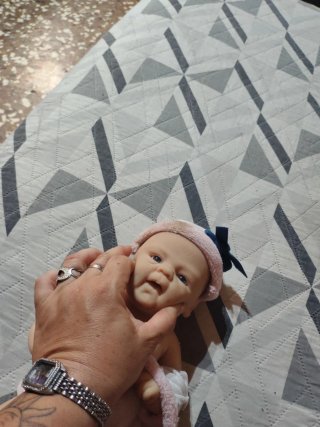 Muñeca de silicona platino blandita 37cm