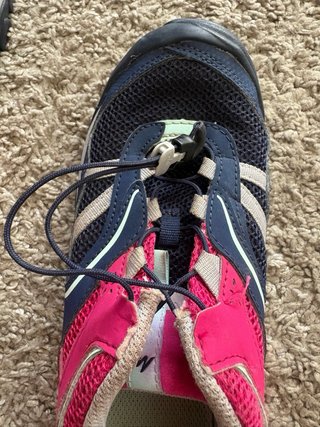 Zapatillas Trekking Niña T. 35