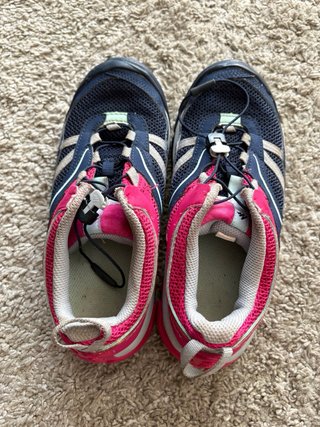 Zapatillas Trekking Niña T. 35