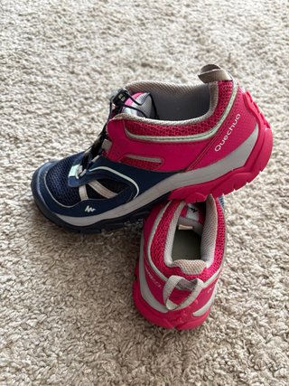 Zapatillas Trekking Niña T. 35