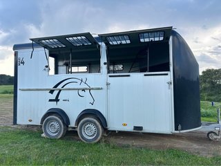 Remolque Cheval Liberte Maxi 4