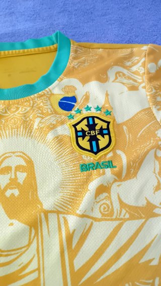 Equipación Fútbol Brasil Talla M/L