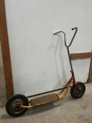 Patinete antiguo francés