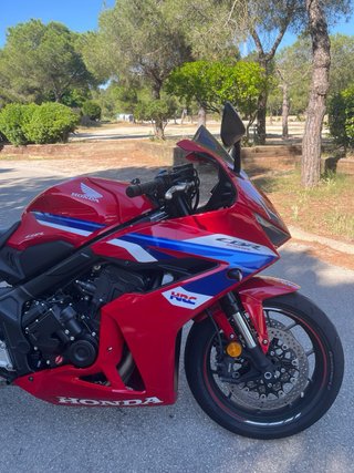Honda CBR 650 R 2025 - E Clutch