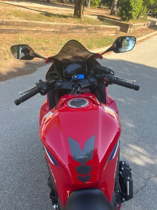 Honda CBR 650 R 2025 - E Clutch
