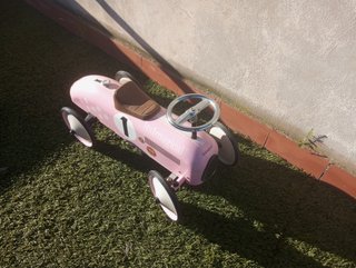 Correpasillos bólido vintage Imaginarium