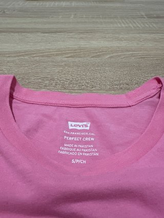 Camiseta Levi’s Mujer Rosa Talla S