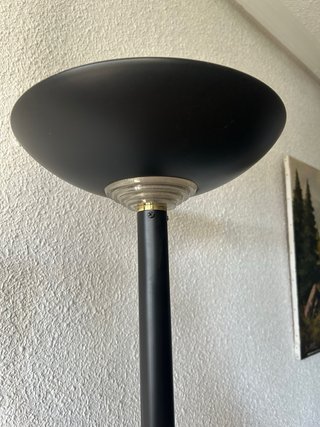 Lámpara de Pie Negra con Flexo de Lectura