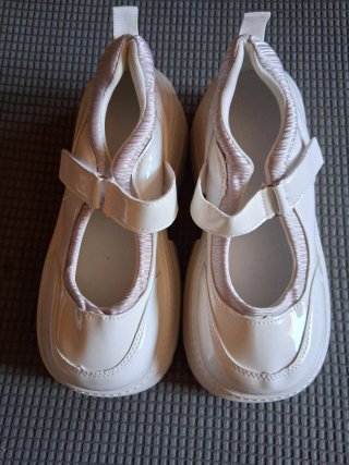 Zapatos de plataforma blancos