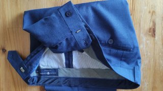 Traje Joven ChaquetaT44 Pantalón T38 Álvaro Moreno