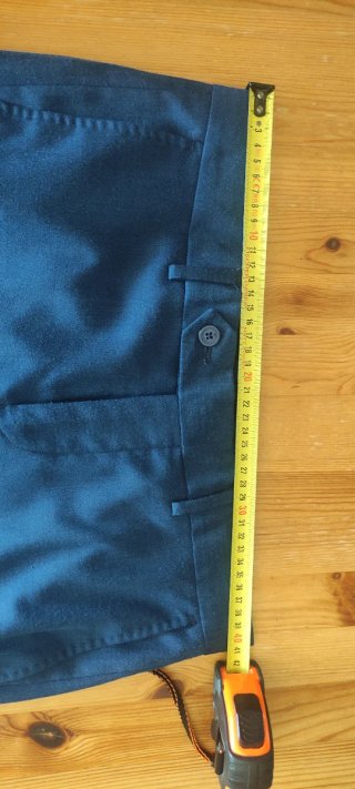 Traje Joven ChaquetaT44 Pantalón T38 Álvaro Moreno