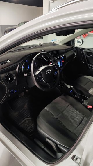 Toyota Auris 2016