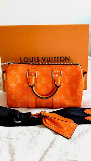 Bolso Louis Vuitton Keepall 25 Naranja