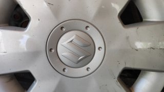 4 Rodas Suzuki Swift 2010 + 2 Tapacubos