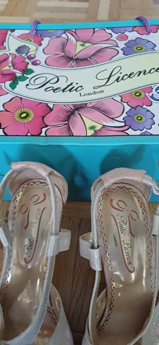 Zapatos Poetic Licence Rosa y Plateado Talla 37.5