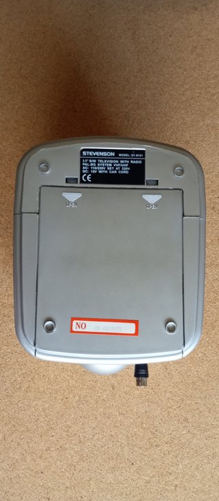 TV Mini B/N Stevenson 5.5 + Radio