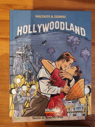 HOLLYWOODLAND