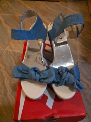 Sandalias cuña denim talla 38