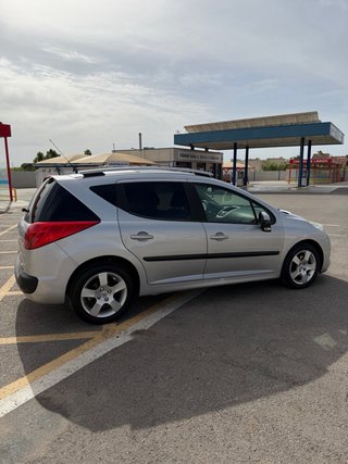 Peugeot 207 SW 1.6 HDI 2012