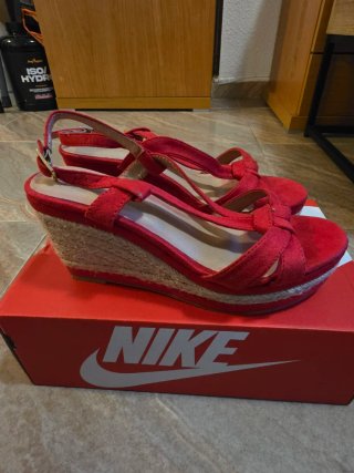Sandalias cuña rojas talla 38