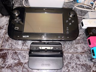 Nintendo Wii U 32GB + 4 Mandos + 6 Juegos