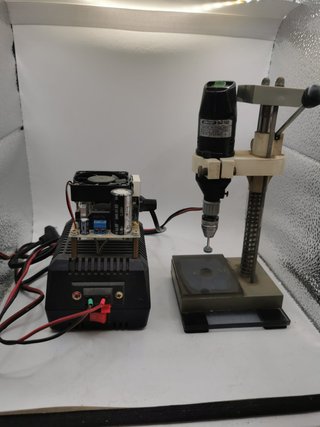 Fuente 0-30V + Taladro Minicraft MB160