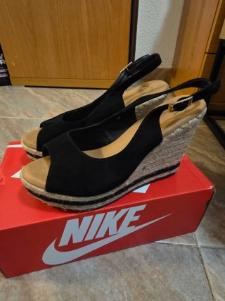 Sandalias cuña negras talla 38