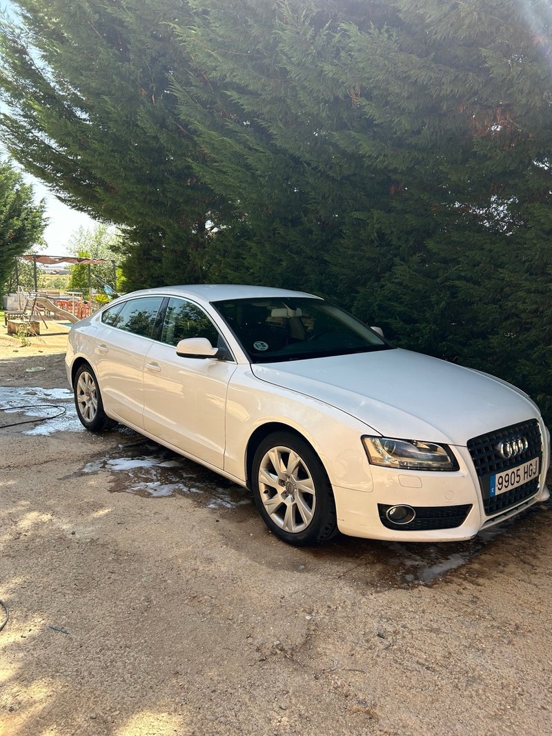 Audi A5 2011 - foto 1