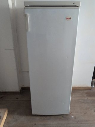 Congelador vertical Norm N