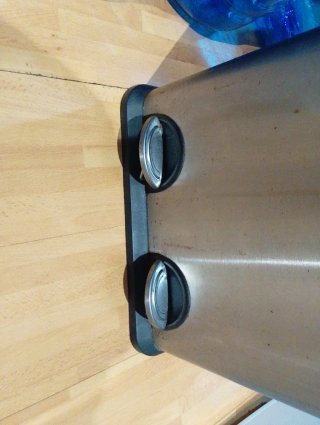 Contenedor de basura doble metal y plástico