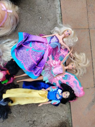 Lote Muñecas Nancy, Barbie, Monster High