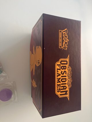 Caja Pokemon Obsidian Flames