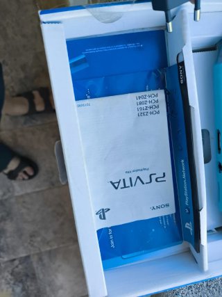 PS Vita Sony Caja y Manuales Wi-Fi