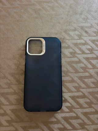 Funda iPhone 12 Verde Lunares Blancos 635606915