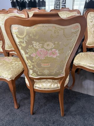 Juego de 6 sillas de comedor casi nuevas