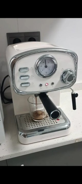 Cafetera Espresso / expreso Mandine Beige