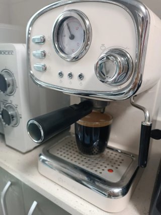 Cafetera Espresso / expreso Mandine Beige