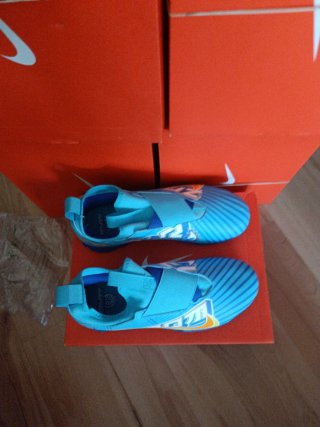 Zapatillas fútbol Nike KM T.38