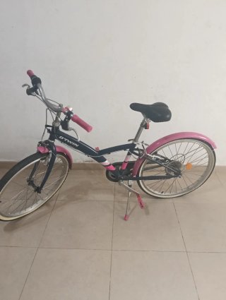 Bicicleta infantil rosa y azul