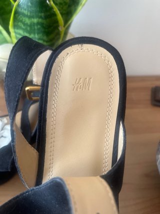 Sandalia Plataforma Tacón H&M Negra