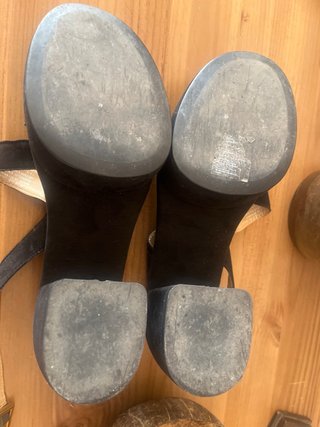 Sandalia Plataforma Tacón H&M Negra