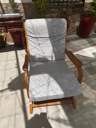 Sillón vintage madera y tela