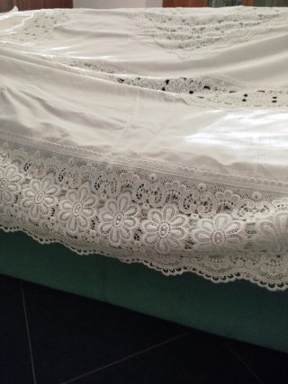 Copriletto Lino  e Macramè Bianco