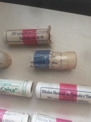 Cartuchos de 50 pesetas nuevas
