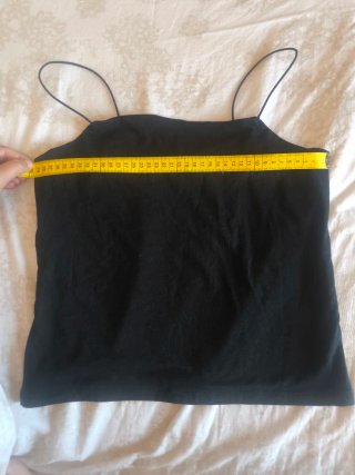 Camiseta negra tirantes T M