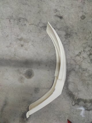 Guardabarros delantero universal blanco
